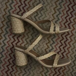 Dolce Vita raffia shoes